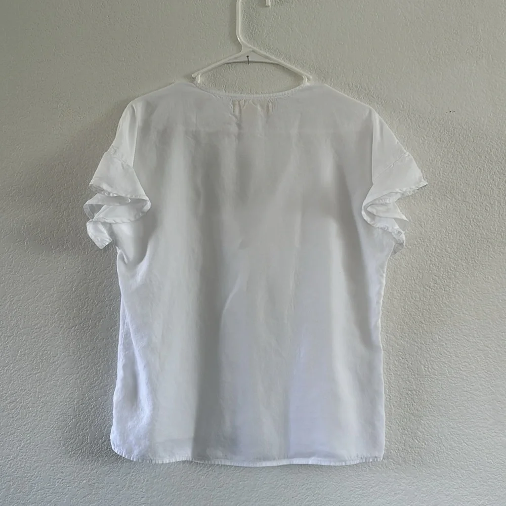 Cloth and Stone White Button Top XS - Picture 3 of 6